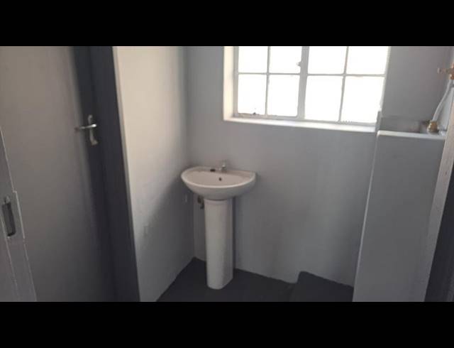 INDUSTRIAL PROPERTY TO RENT IN KORSTEN